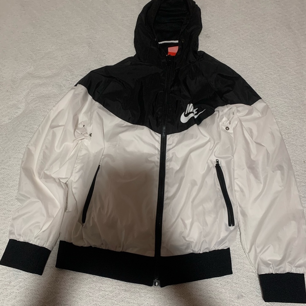 Nike jacket size L